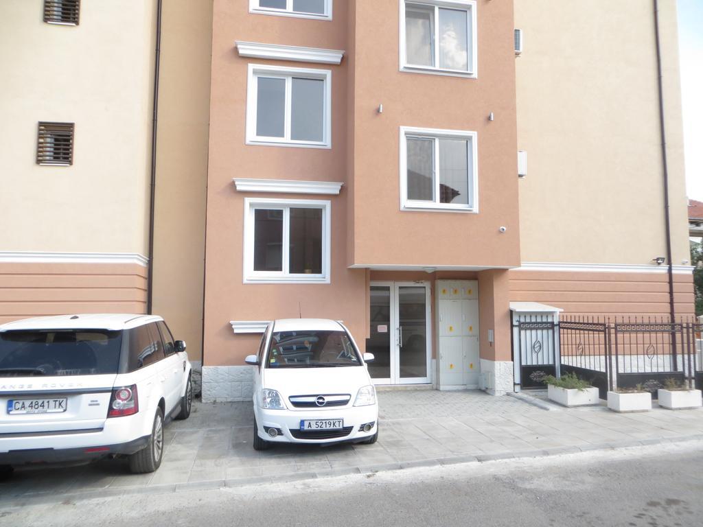 בורגאס Emona Apartment מראה חיצוני תמונה
