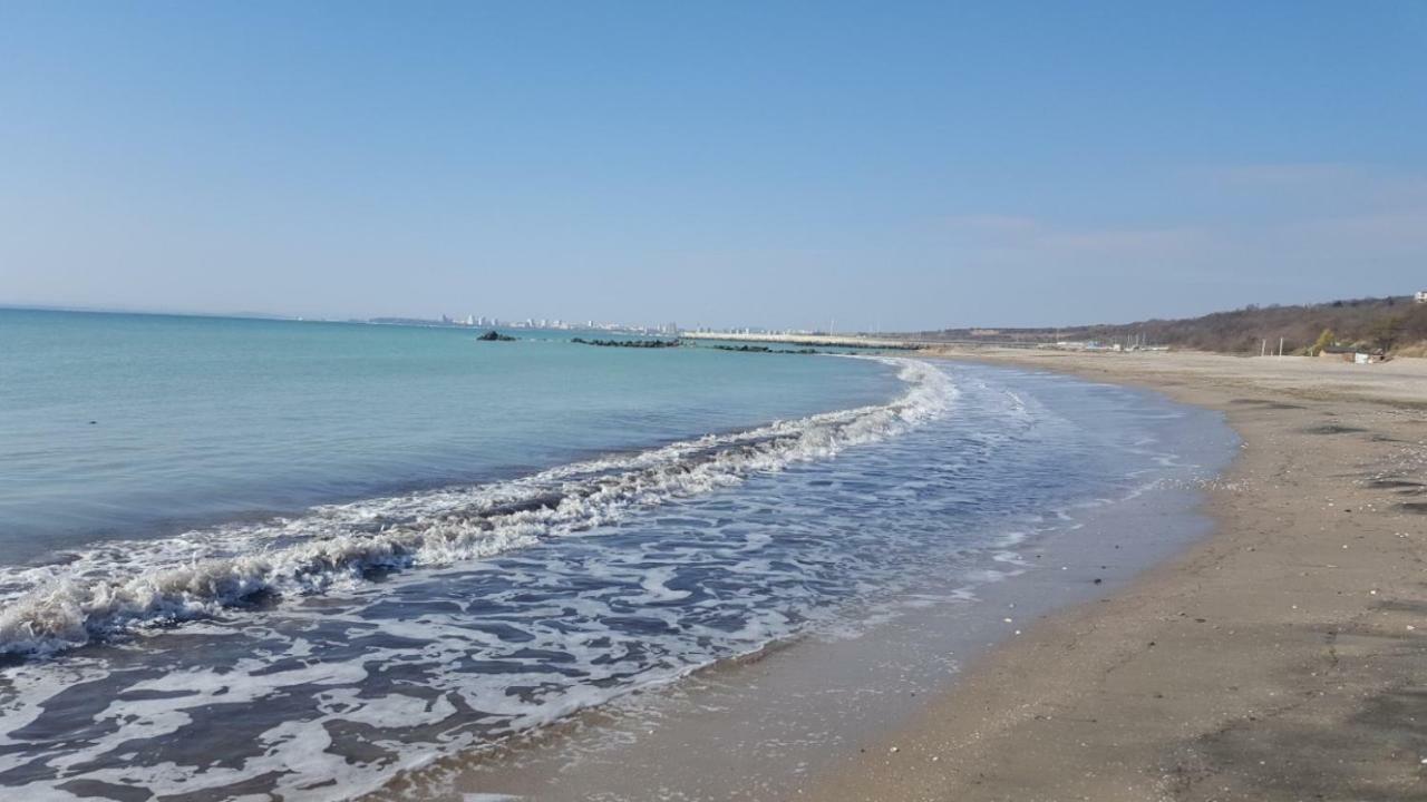 בורגאס Emona Apartment מראה חיצוני תמונה